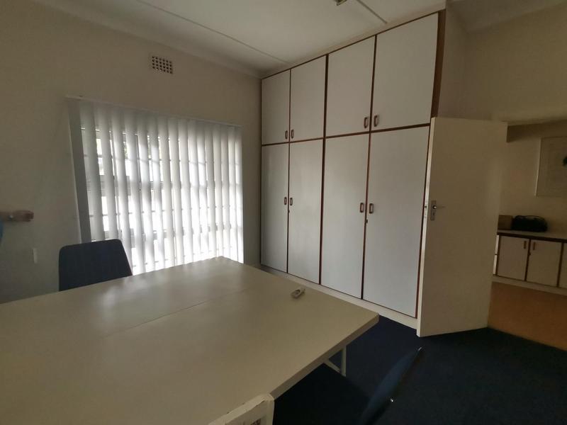 To Let commercial Property for Rent in Parow Western Cape